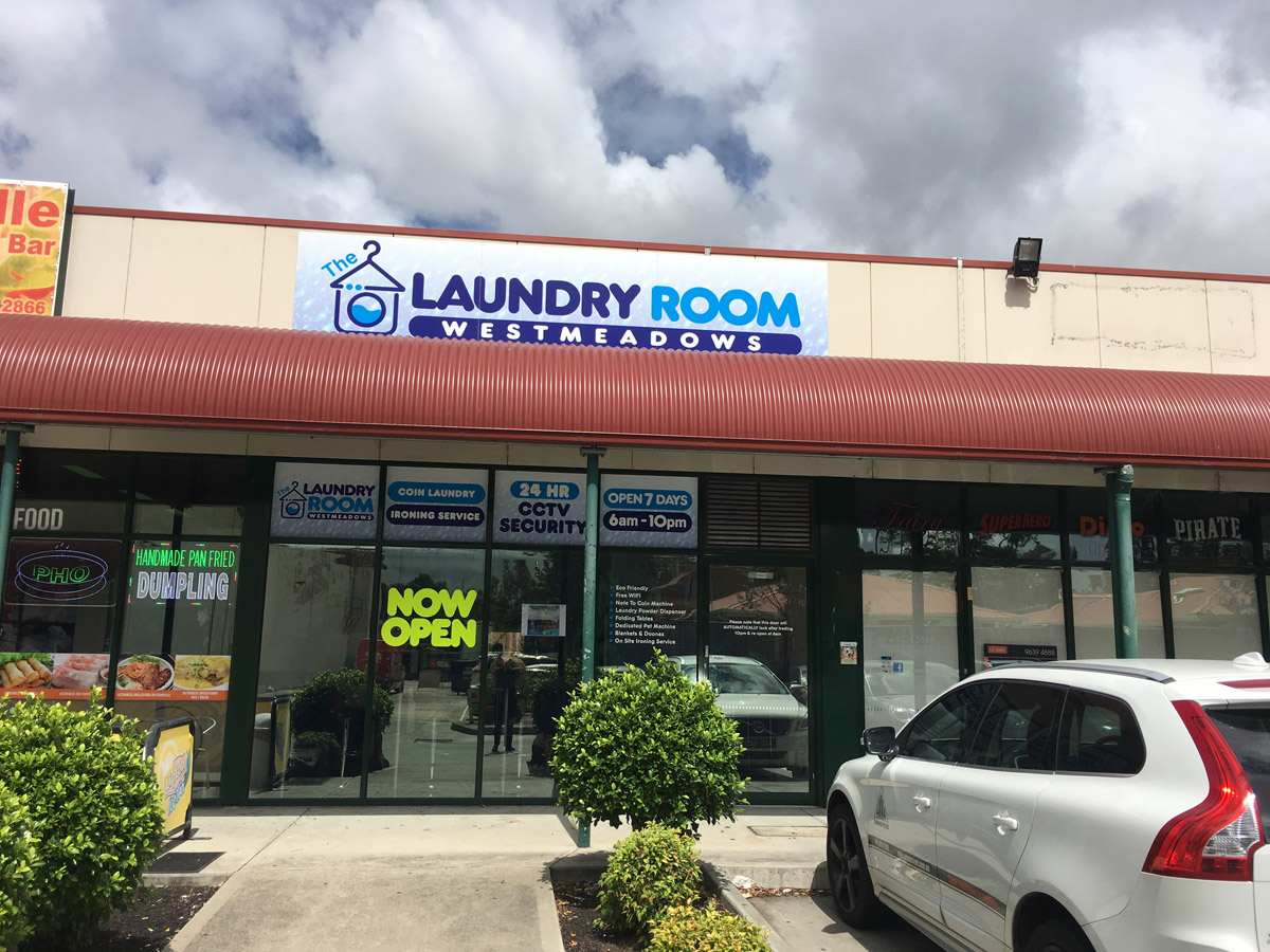 The Laundry Room – West Meadows Coin Laundry